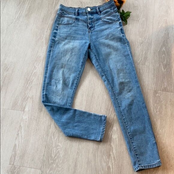 BDG Super High -Rise Faded Stretch 90s Style Skinny Jeans 28 - Picture 3 of 14